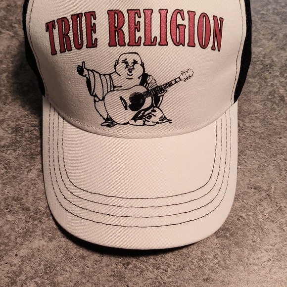 True Religion White and Black Cap - Picture 1 of 8